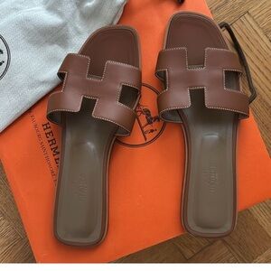 Hermes Brown Women's Sandals